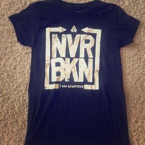 Livesore workout tee